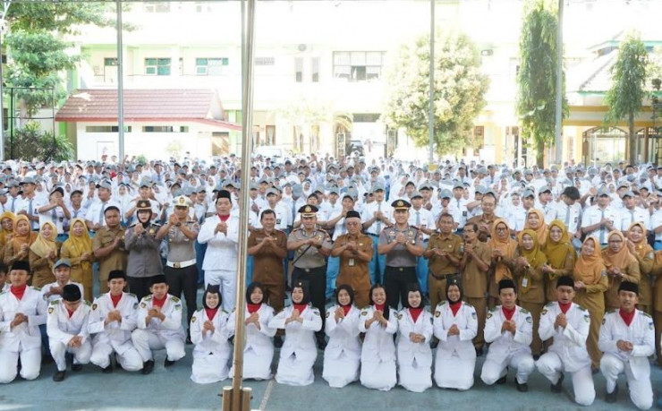 Polres Kediri Masuk Sekolah Bentengi Pelajar dari Bullying dan Bahaya Narkoba