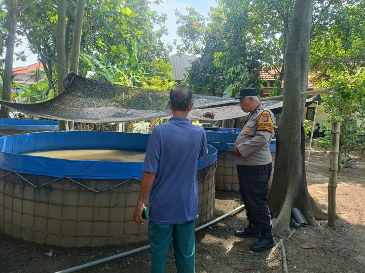 Polsek Wonoayu Tinjau Progres Lahan Ketahanan Pangan Bergizi di Desa Simoketawang