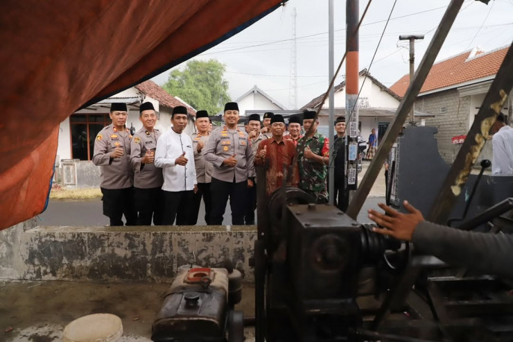 Polres Kediri Bangun Sumur Bor Bantu Kebutuhan Air Bersih Warga Desa Belor