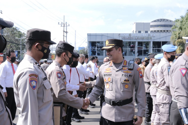 Harumkan Nama Indonesia Pada Misi  Perdamaian Dunia, Personel Polresta Malang Terima Penghargaan